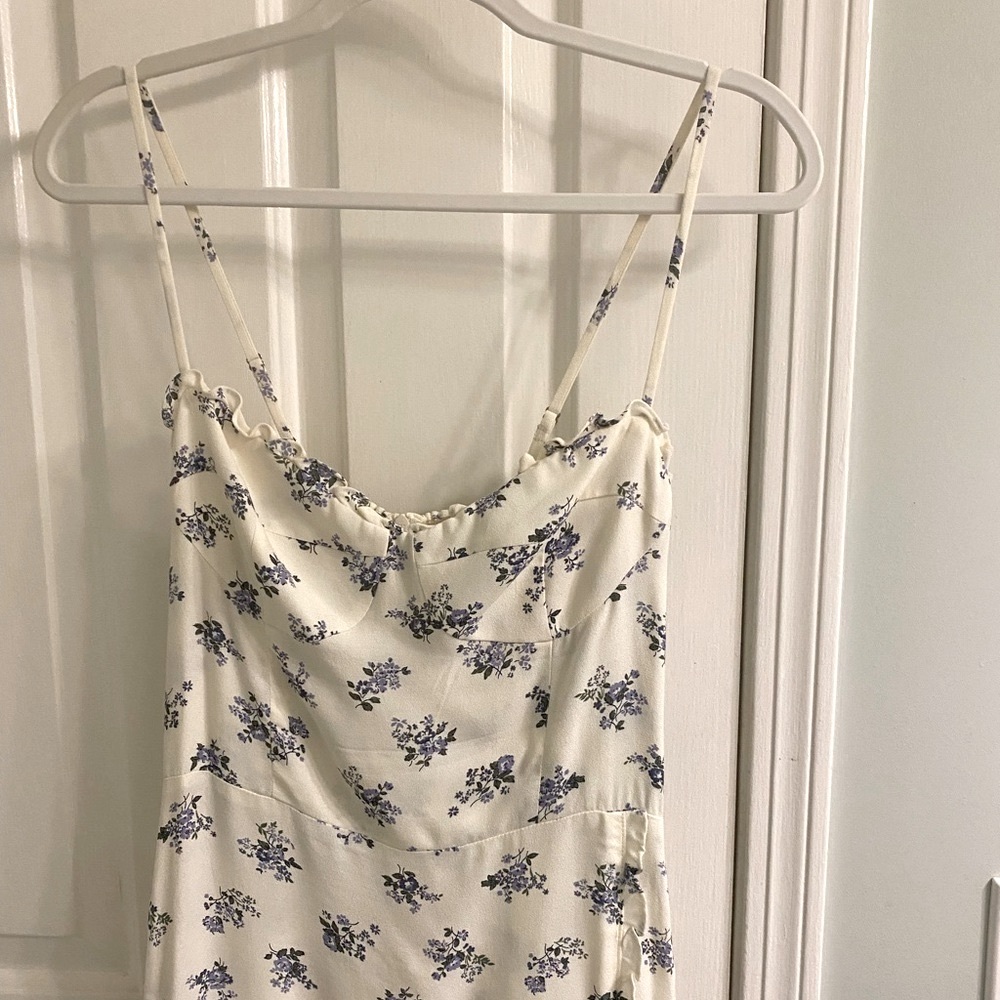 NWOT Reformation Posie dress - Picture 3 of 8